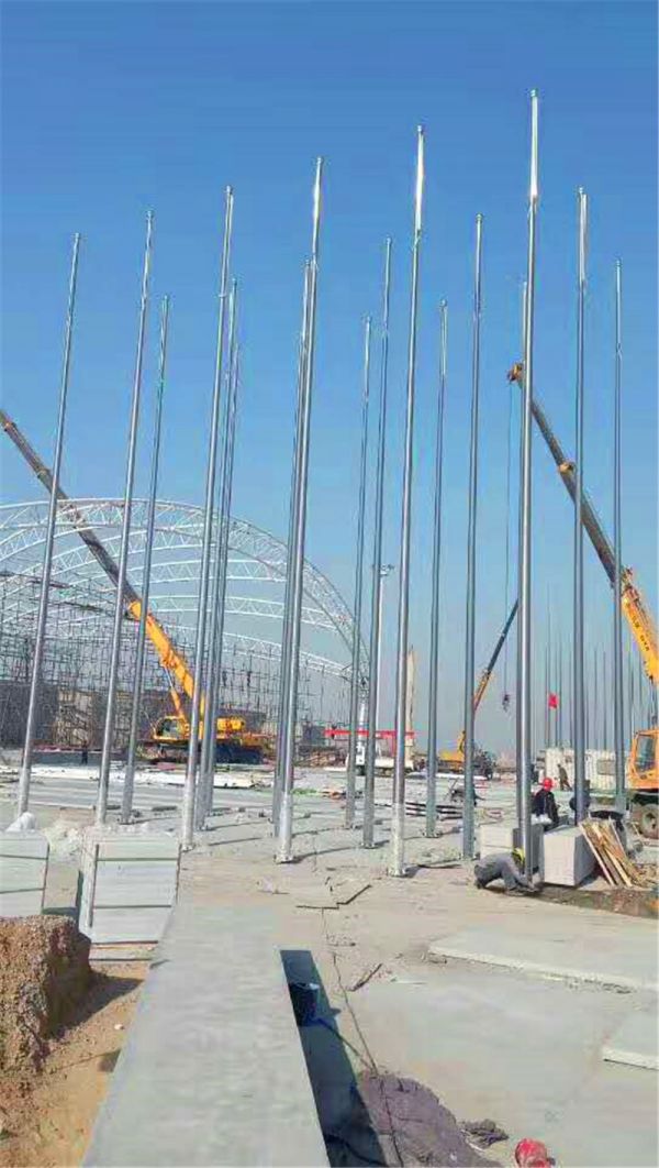 三支旗桿的高度是多少合適？